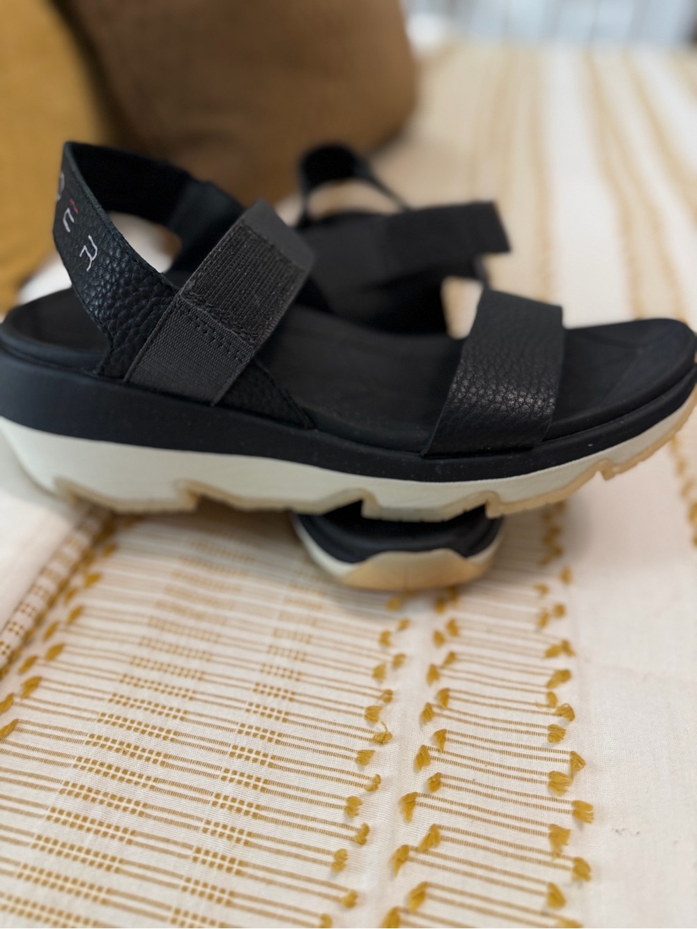 SPYDER Black Platform Sport Sandals with Chunky Cream Sole - Picture 3 of 6